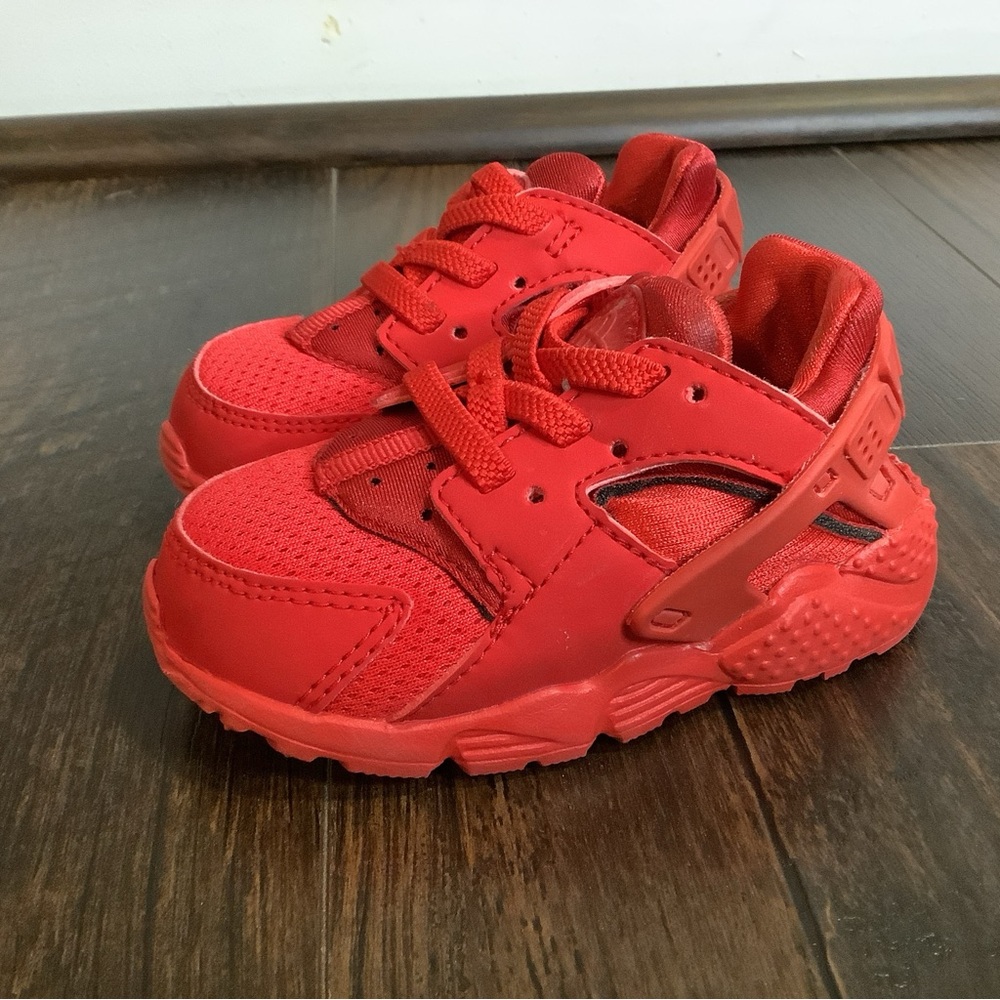 Toddler NIKE Huarache Run TD Shoes University Red 704950-600 Size 5c Triple Red